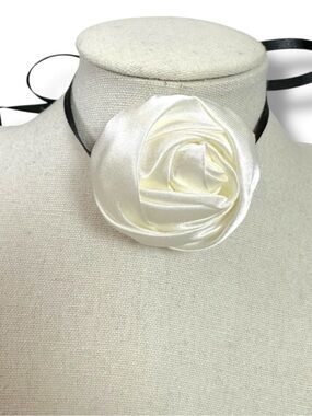 Urban Outfitters Satin Rosette Wrap Choker Necklace Black & White NWT